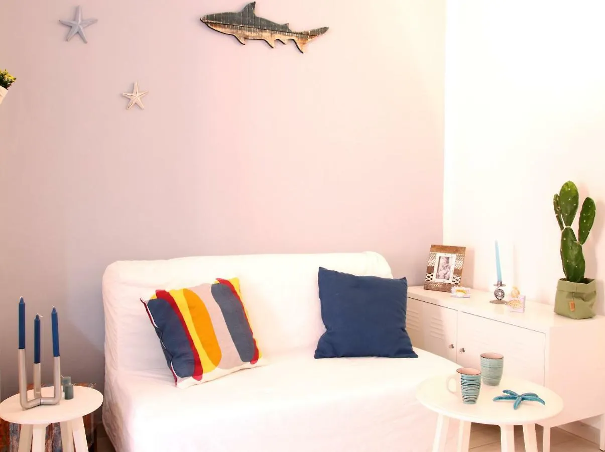 Appartamento Blu Home - Bilocale in centro LMP